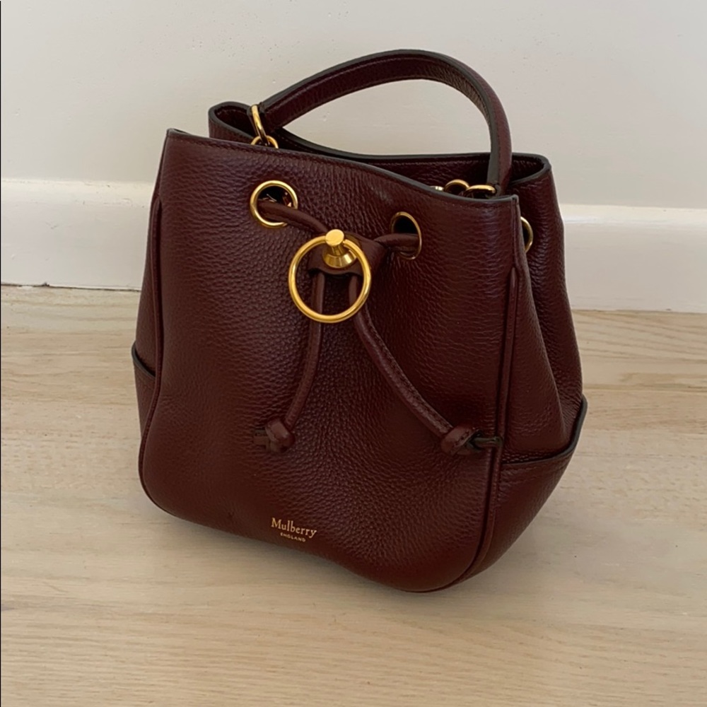 MULBERRY - oxblood bucket bag